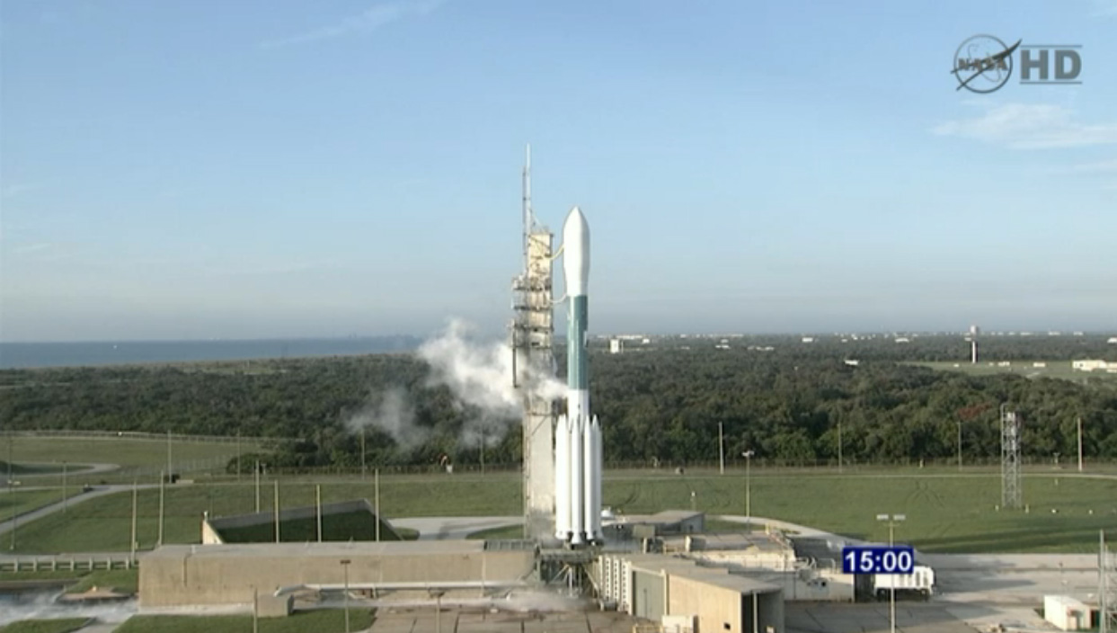 NASA Hopes to Launch Delayed Moon Gravity-Mapping Probes Today